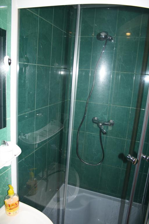 Fkoka Bed & Breakfast Berehove  Bilik gambar